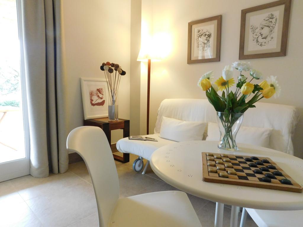 Alimede Apartman Santa Croce Camerina Kültér fotó